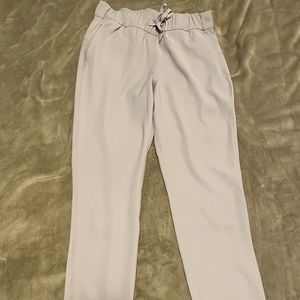 On the fly pants size 6. Worn once.